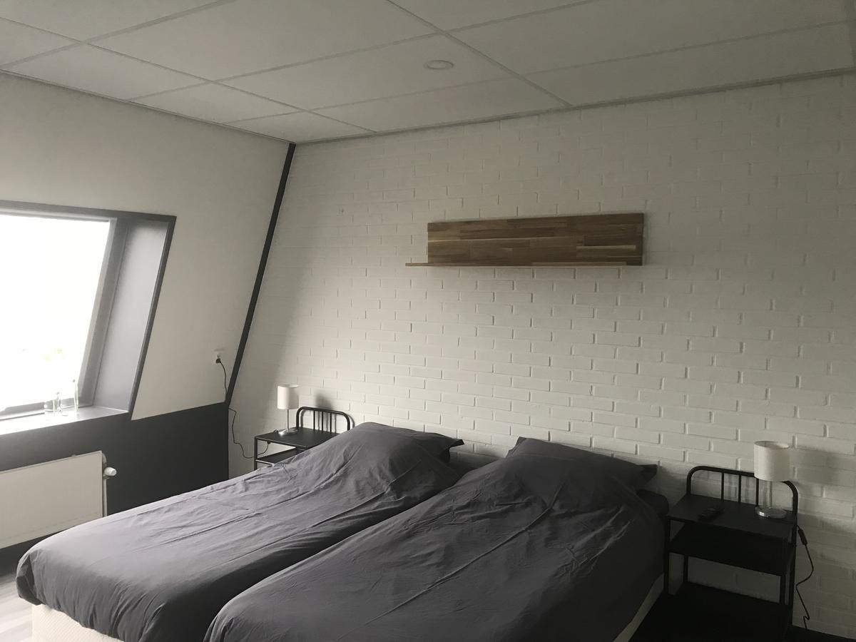Hotel De Raket Rogat エクステリア 写真